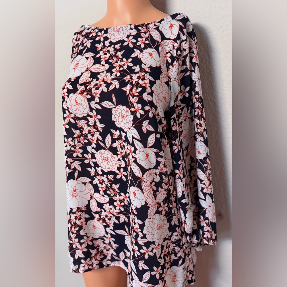 Banana Republic Floral Blouse Top M Black Ivory Red Print Ruched Sleeve